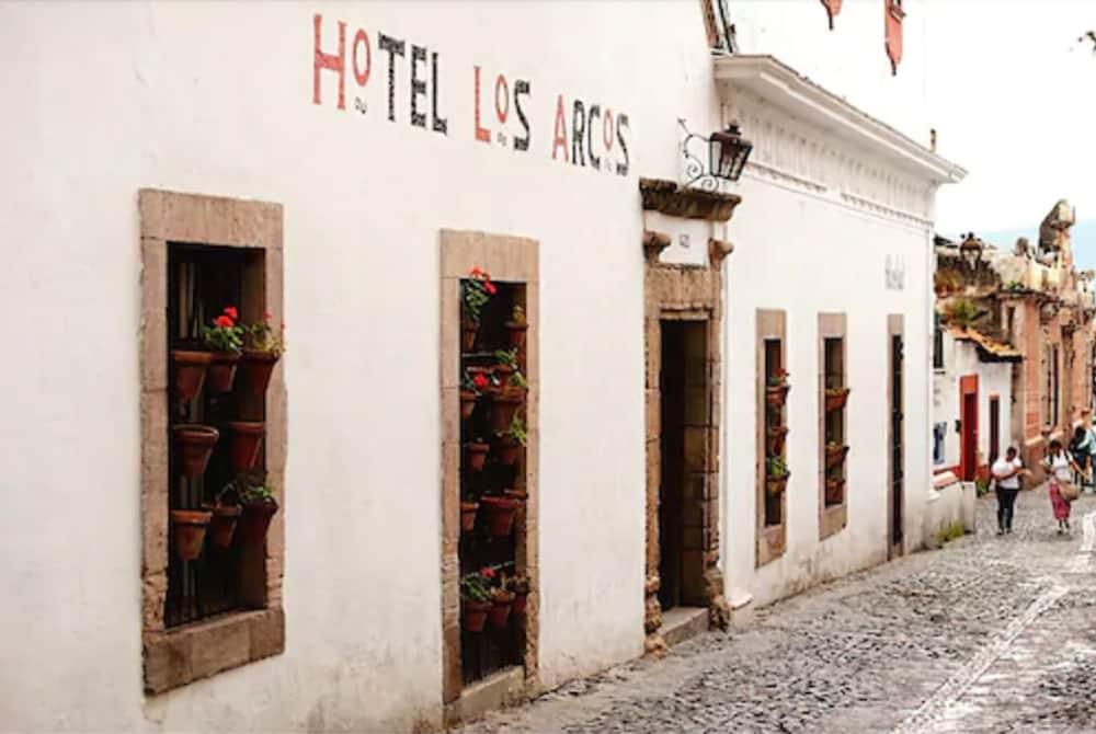 Hotel Los Arcos Таско-де-Аларкон Екстер'єр фото