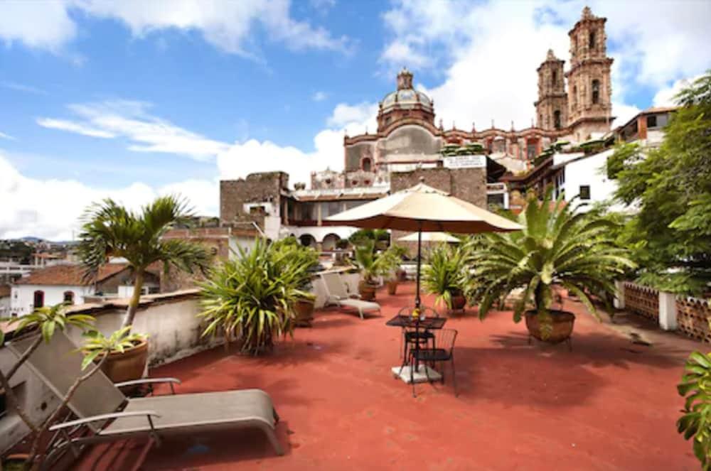Hotel Los Arcos Таско-де-Аларкон Екстер'єр фото